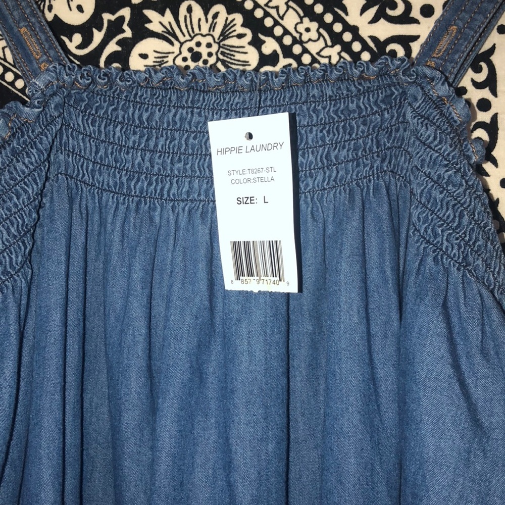 Dress - Picture 4 of 5